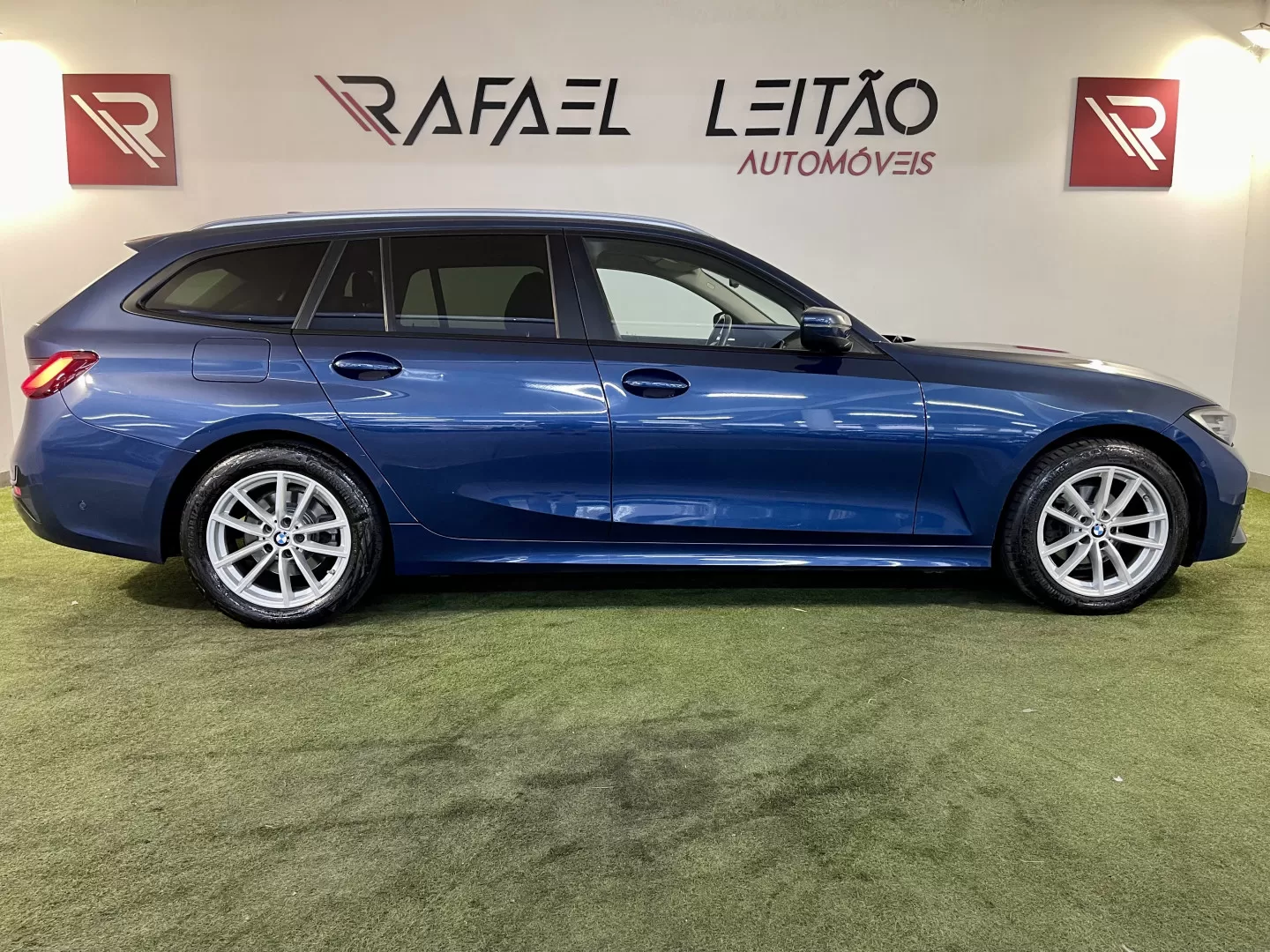 BMW 318 d Corporate Edition - foto 4