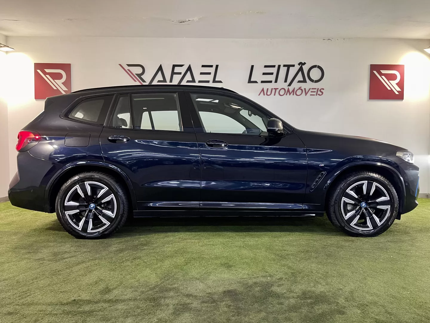 BMW iX3 M Sport Inspiring - foto 8