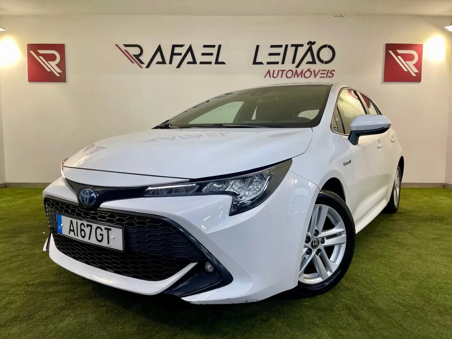 Toyota Corolla SD 1.8 Hybrid Comfort - foto 2