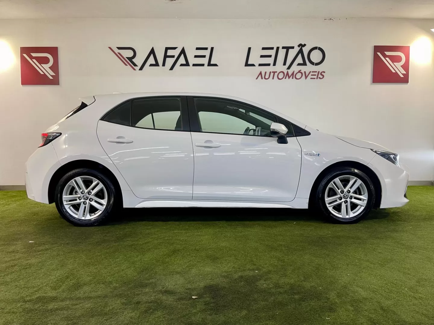 Toyota Corolla SD 1.8 Hybrid Comfort - foto 6