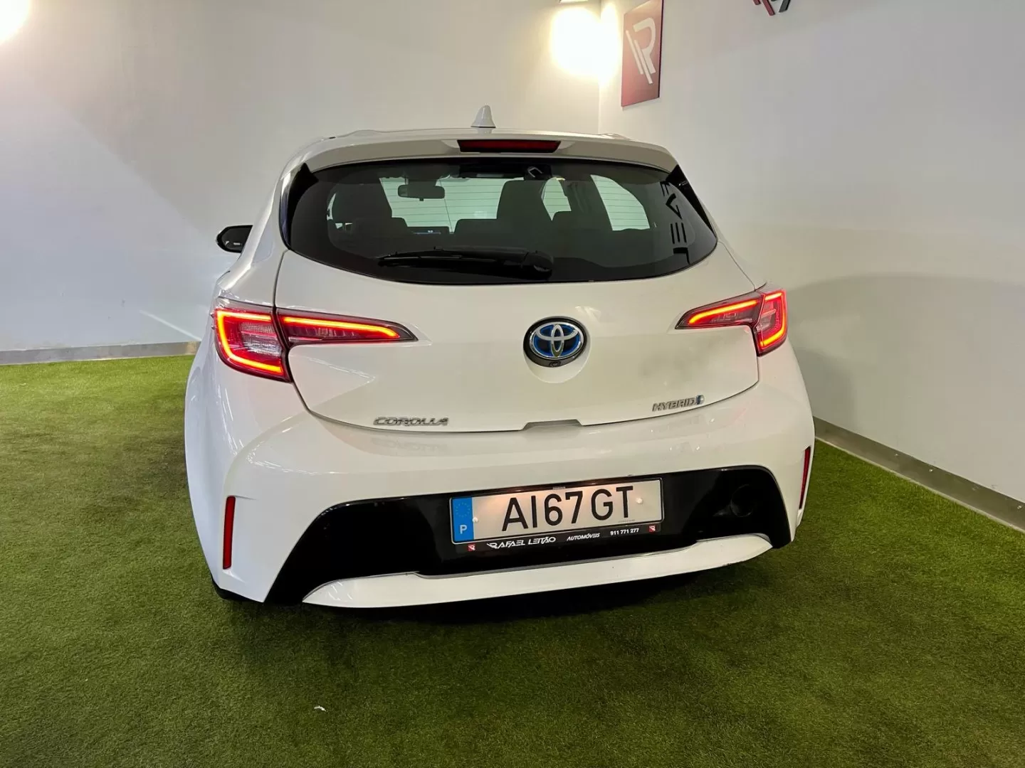 Toyota Corolla SD 1.8 Hybrid Comfort - foto 8