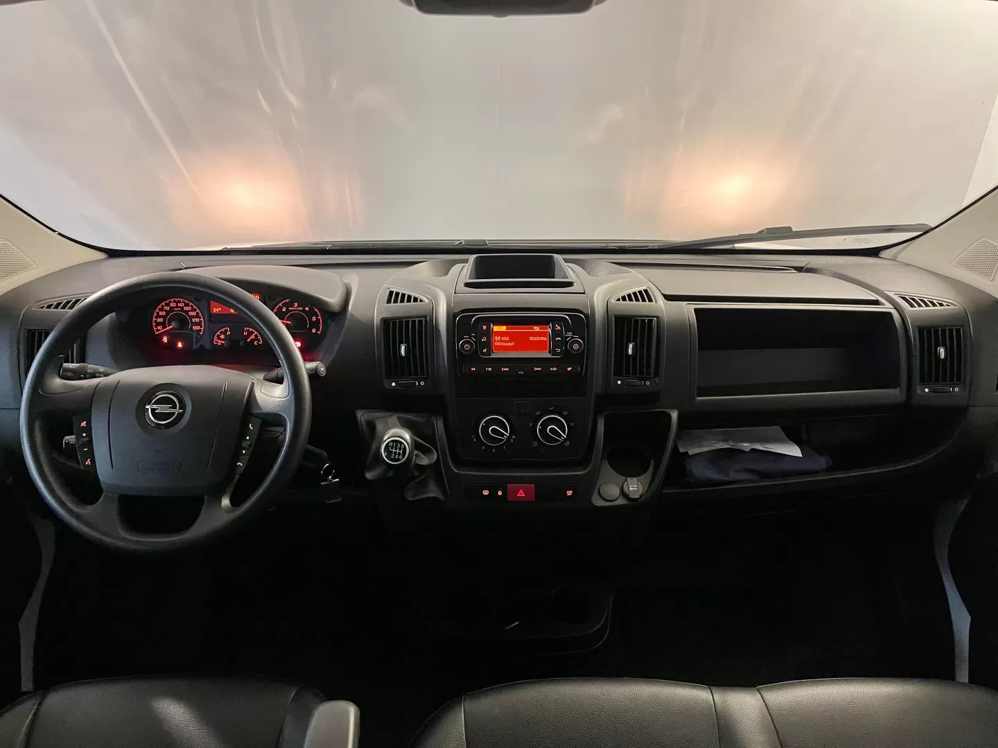 Opel Movano L2H1 3.5T 2.2 D CD - foto 3