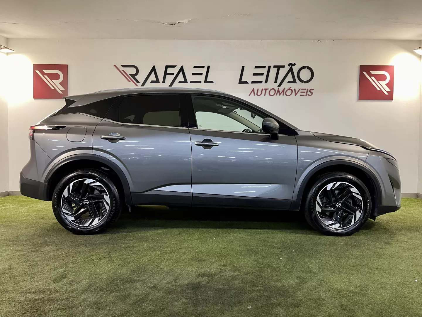 Nissan Qashqai 1.3 DIG-T N-Connecta LED Xtronic - foto 6
