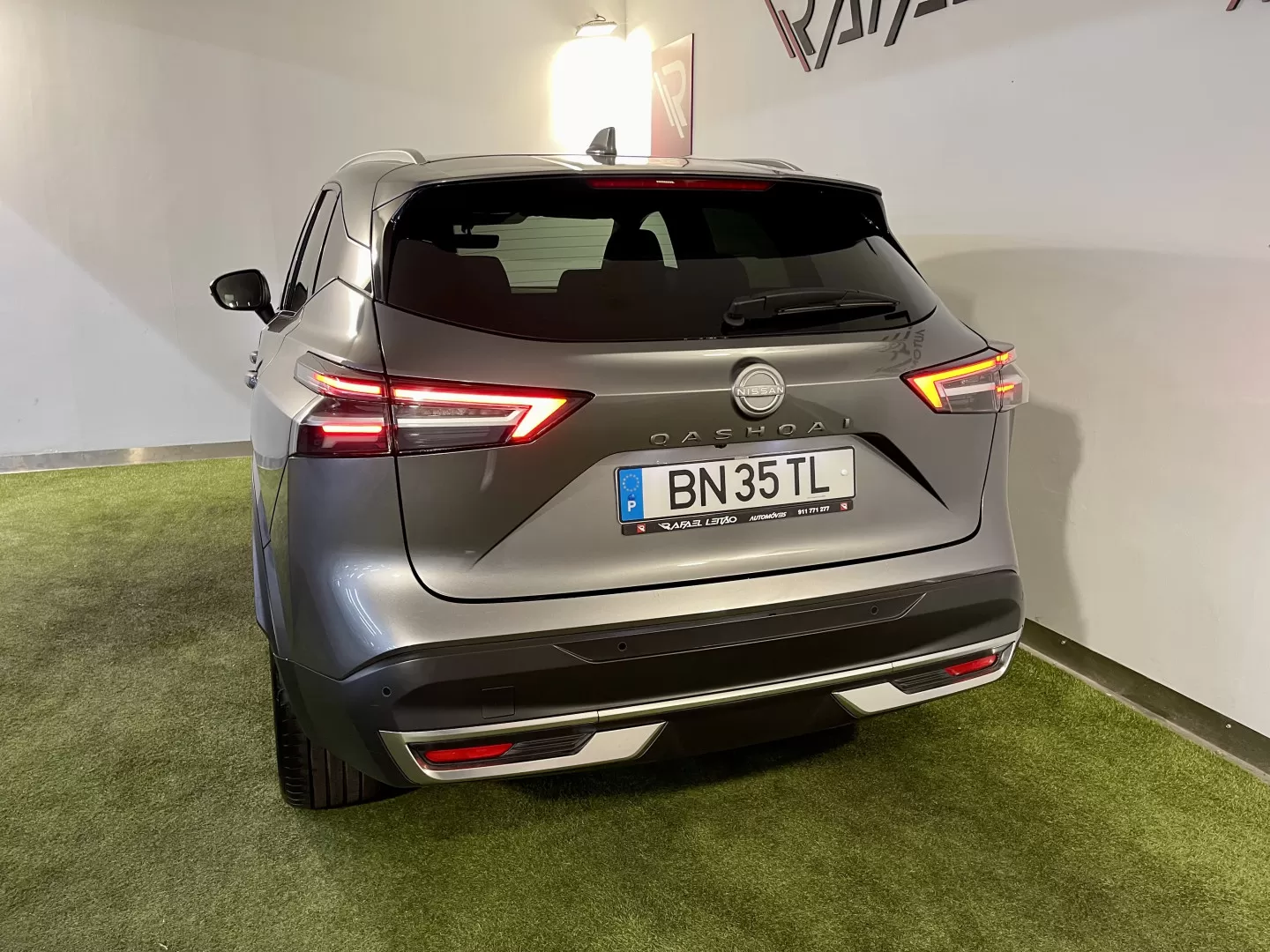 Nissan Qashqai 1.3 DIG-T N-Connecta LED Xtronic - foto 8