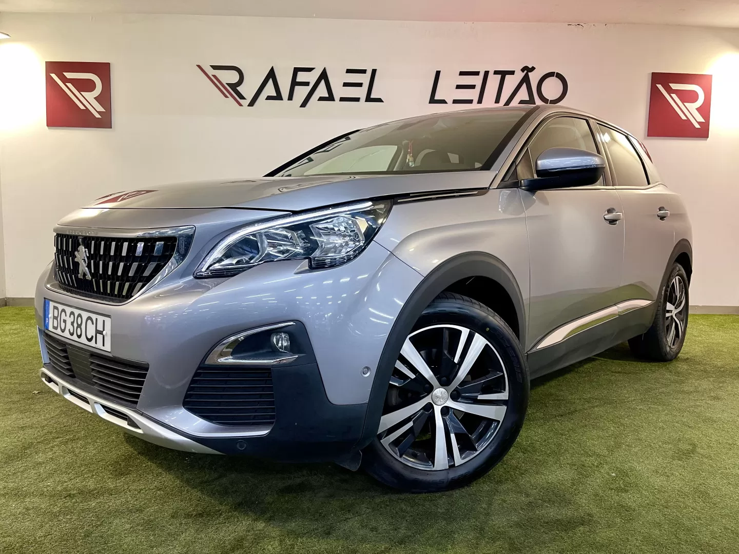 Peugeot 3008 1.2 PureTech Allure EAT8