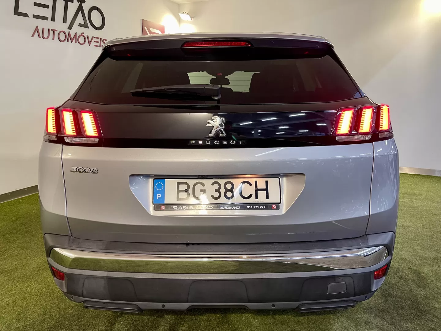 Peugeot 3008 1.2 PureTech Allure EAT8 - foto 4