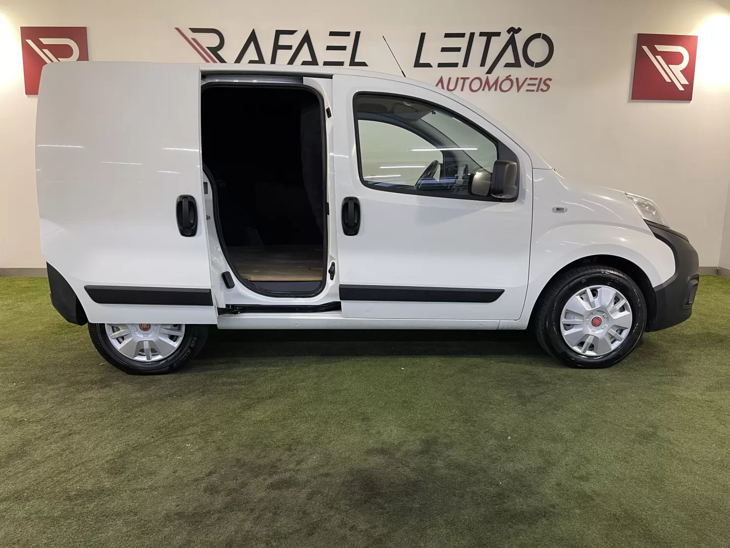 Fiat  Fiorino 1.3 D Multijet - foto 8
