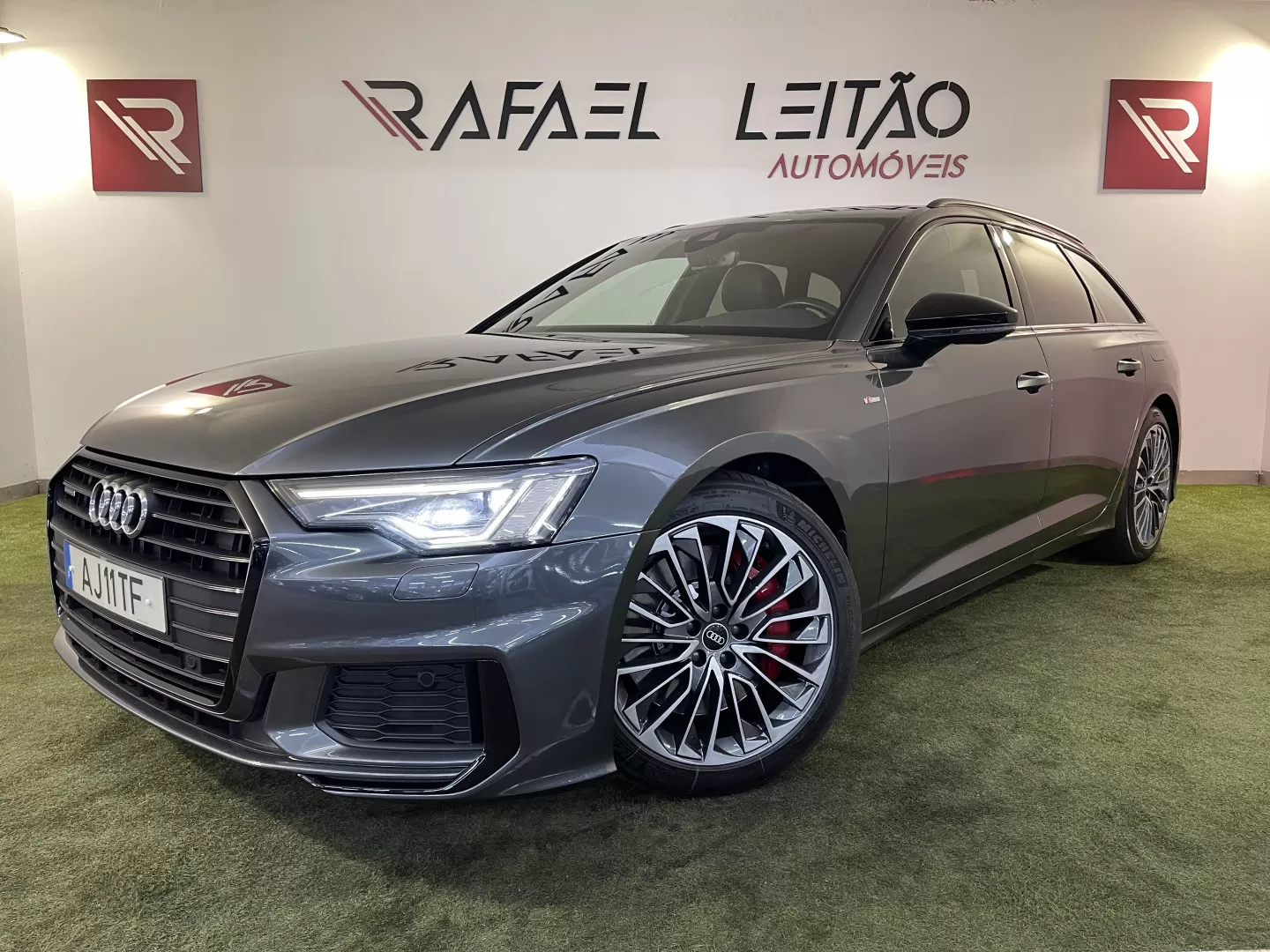 Audi A6 Avant 55 TFSIe quattro S line S tronic