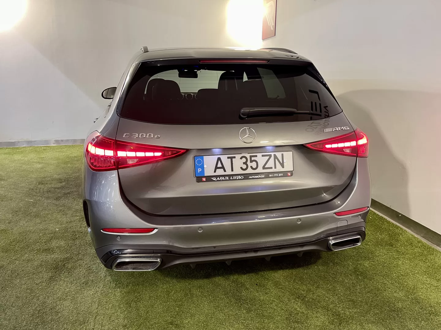 Mercedes-Benz C 300 e AMG Line - foto 8