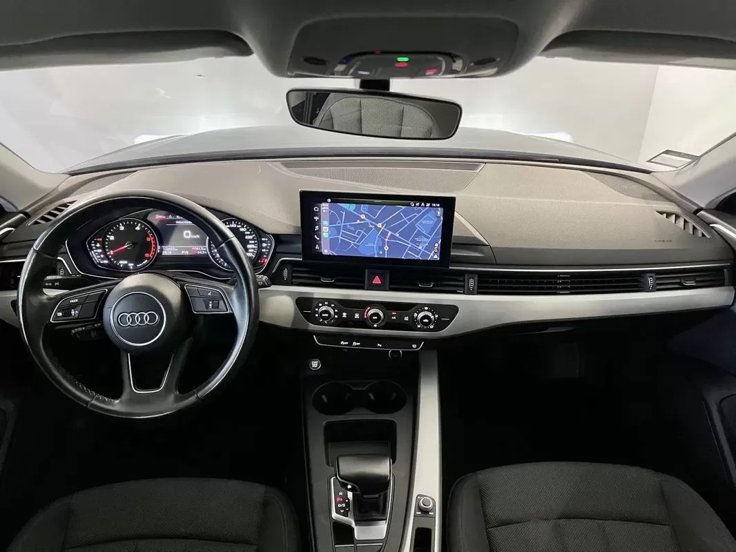 Audi A4 Avant 30 TDI S tronic - foto 3