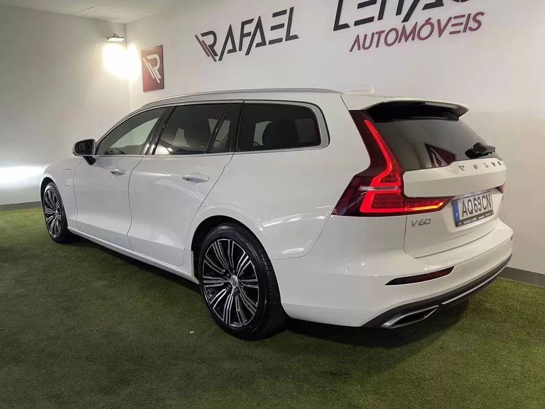 Volvo V60 2.0 T6 AWD TE Inscription - foto 5