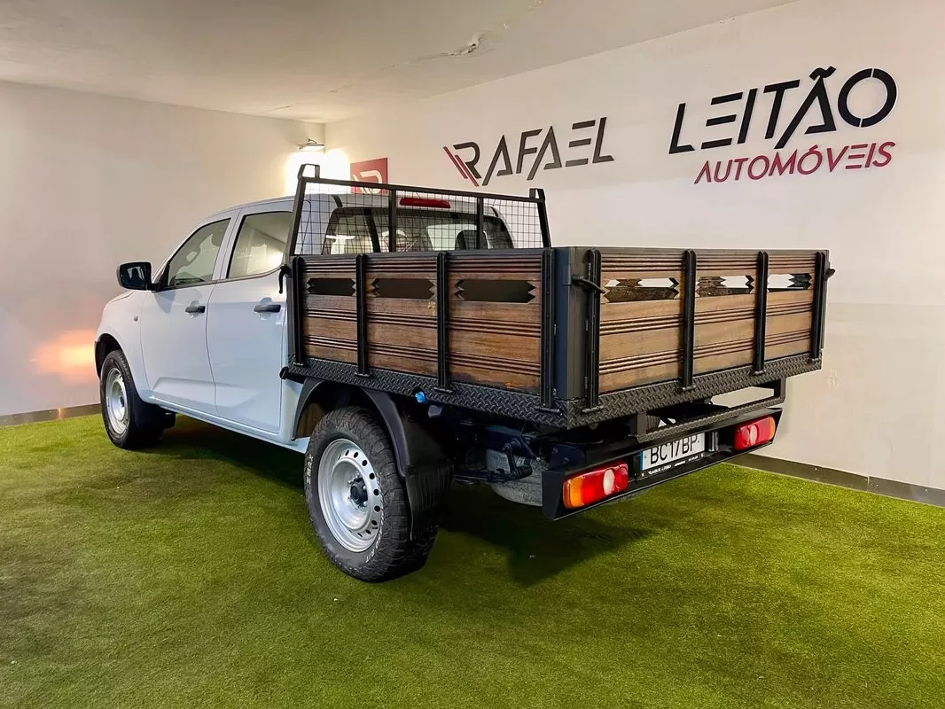 Isuzu  D-Max 1.9 DDi 4WD 5 Lugares - foto 4