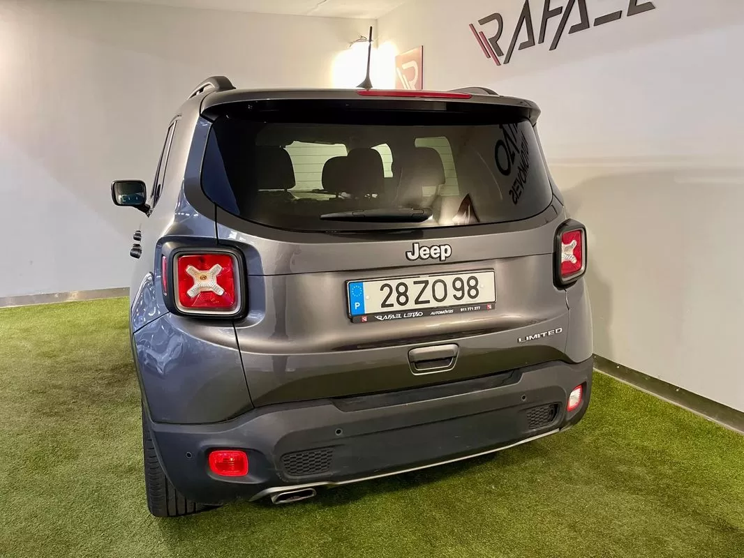 Jeep Renegade 1.6 MJD Limited S DCT - foto 8
