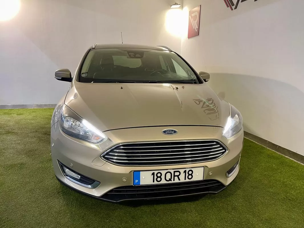 Ford Focus SW 1.5 TDCi Titanium DPS - foto 4