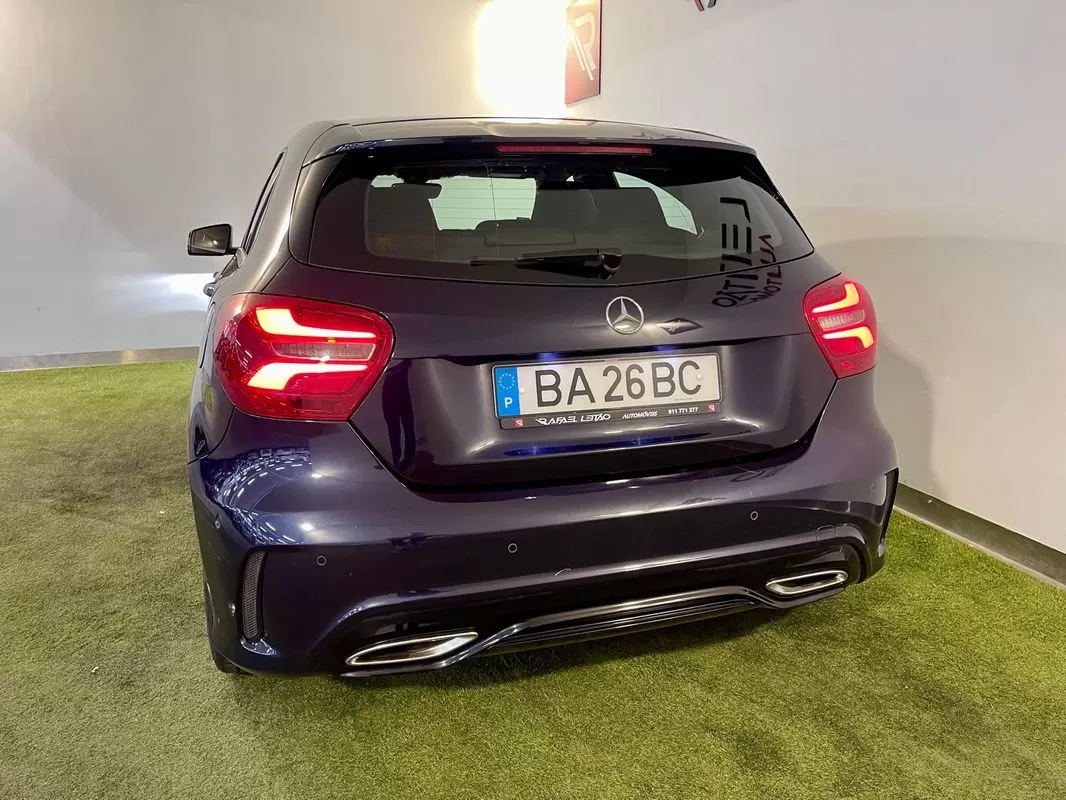 Mercedes-Benz A 180  D 7g  Dct Amg Line - foto 7