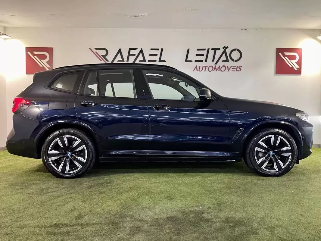 BMW iX3 M Sport Inspiring - foto 8