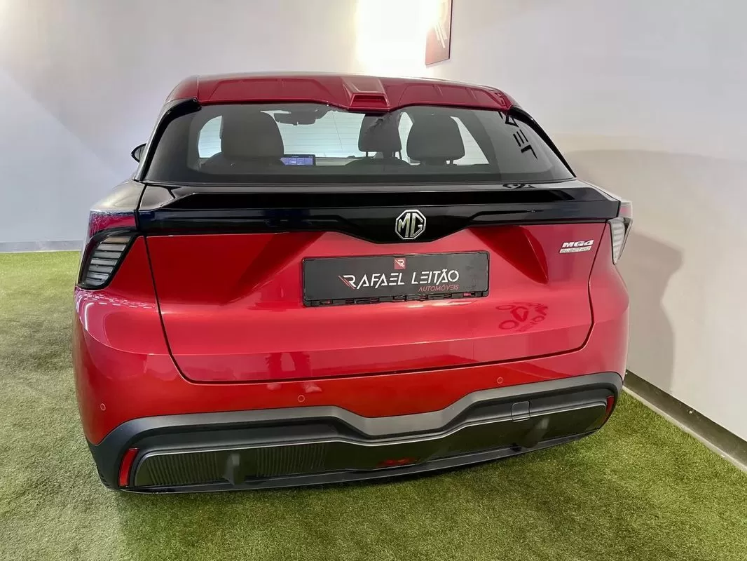 MG MG4 51 kWh Standard - foto 8