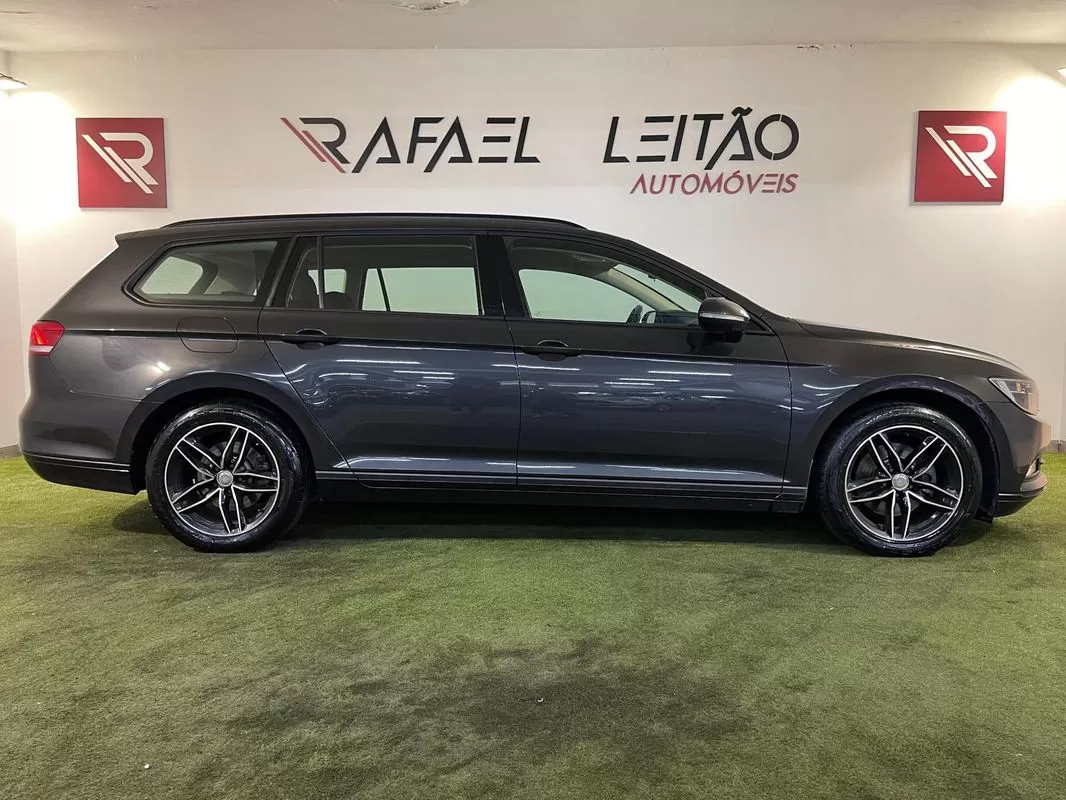 VW Passat Variant  1 6 Tdi Bluemotion Comfortline - foto 6