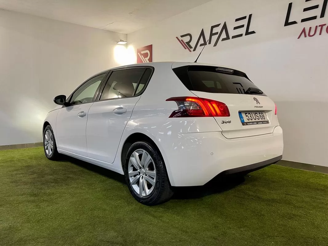 Peugeot 308 1.2 PureTech Style - foto 8