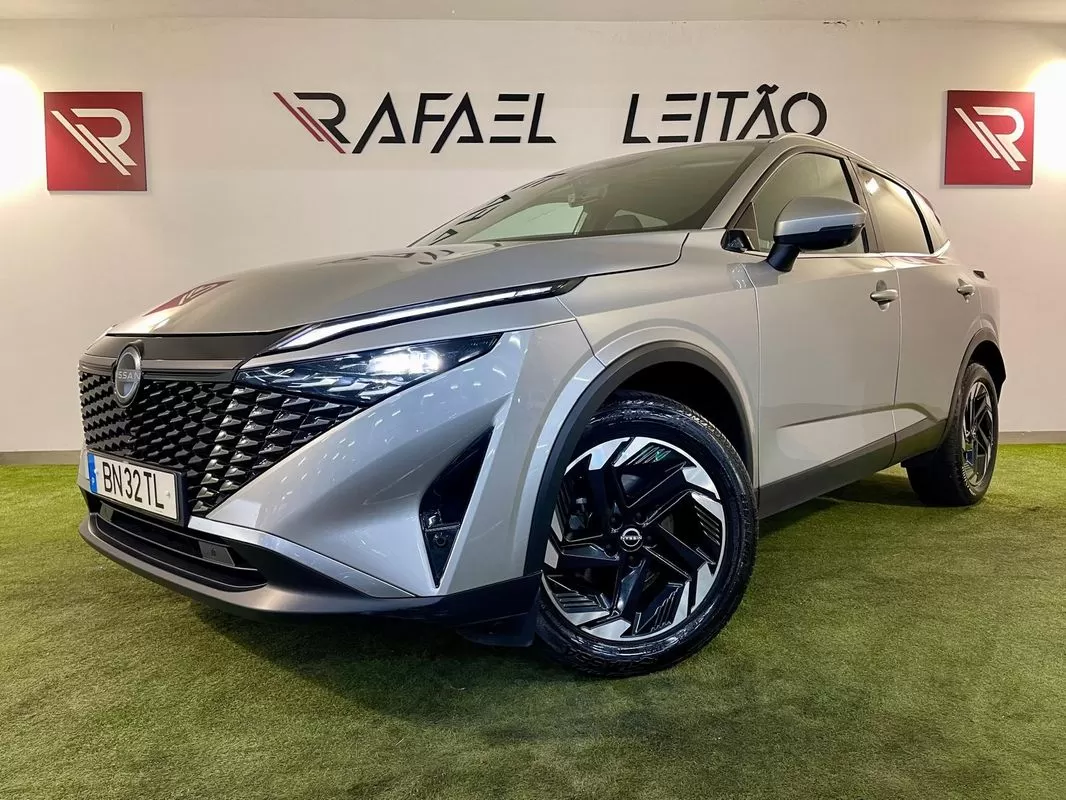 Nissan Qashqai 1.3 DIG-T N-Connecta LED Xtronic