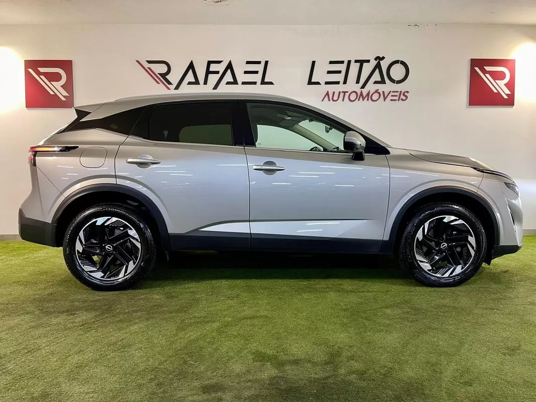 Nissan Qashqai 1.3 DIG-T N-Connecta LED Xtronic - foto 6