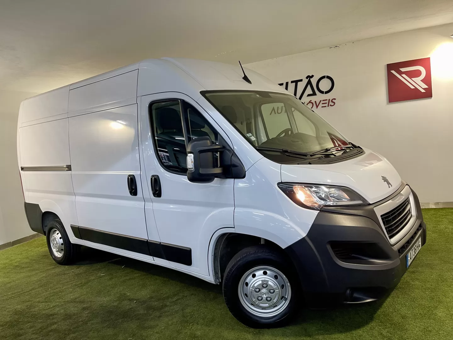 Peugeot  2.2 BlueHDi 335 L2 CD - foto 4