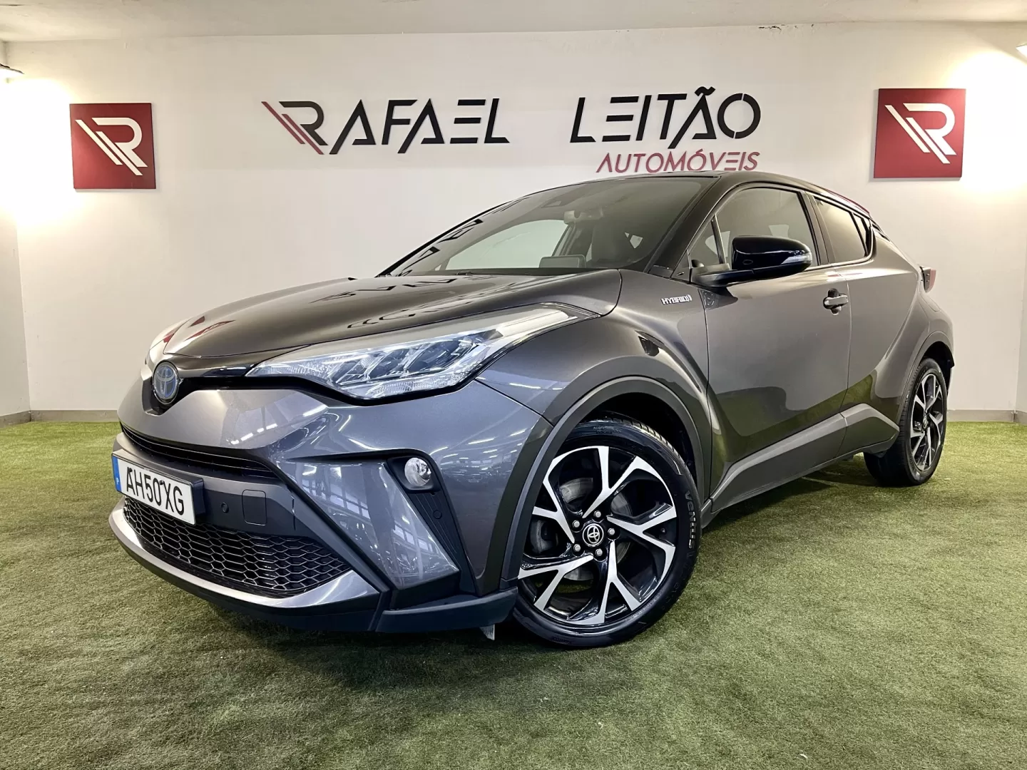 Toyota C-HR 1.8 Hybrid Square Collection - foto 2