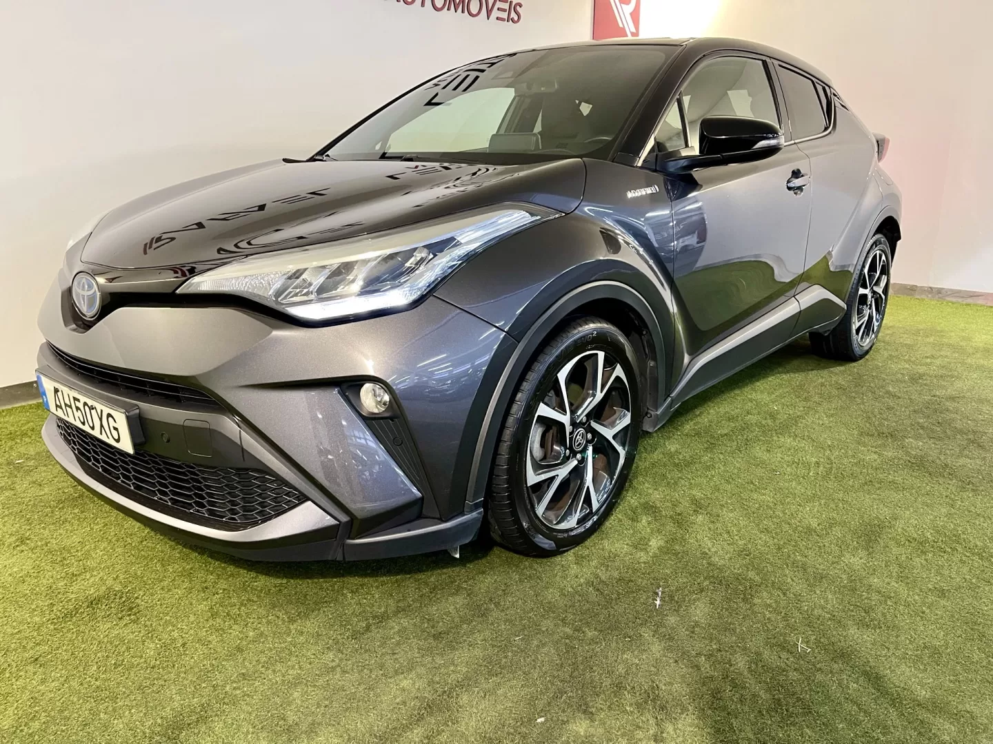 Toyota C-HR 1.8 Hybrid Square Collection - foto 6