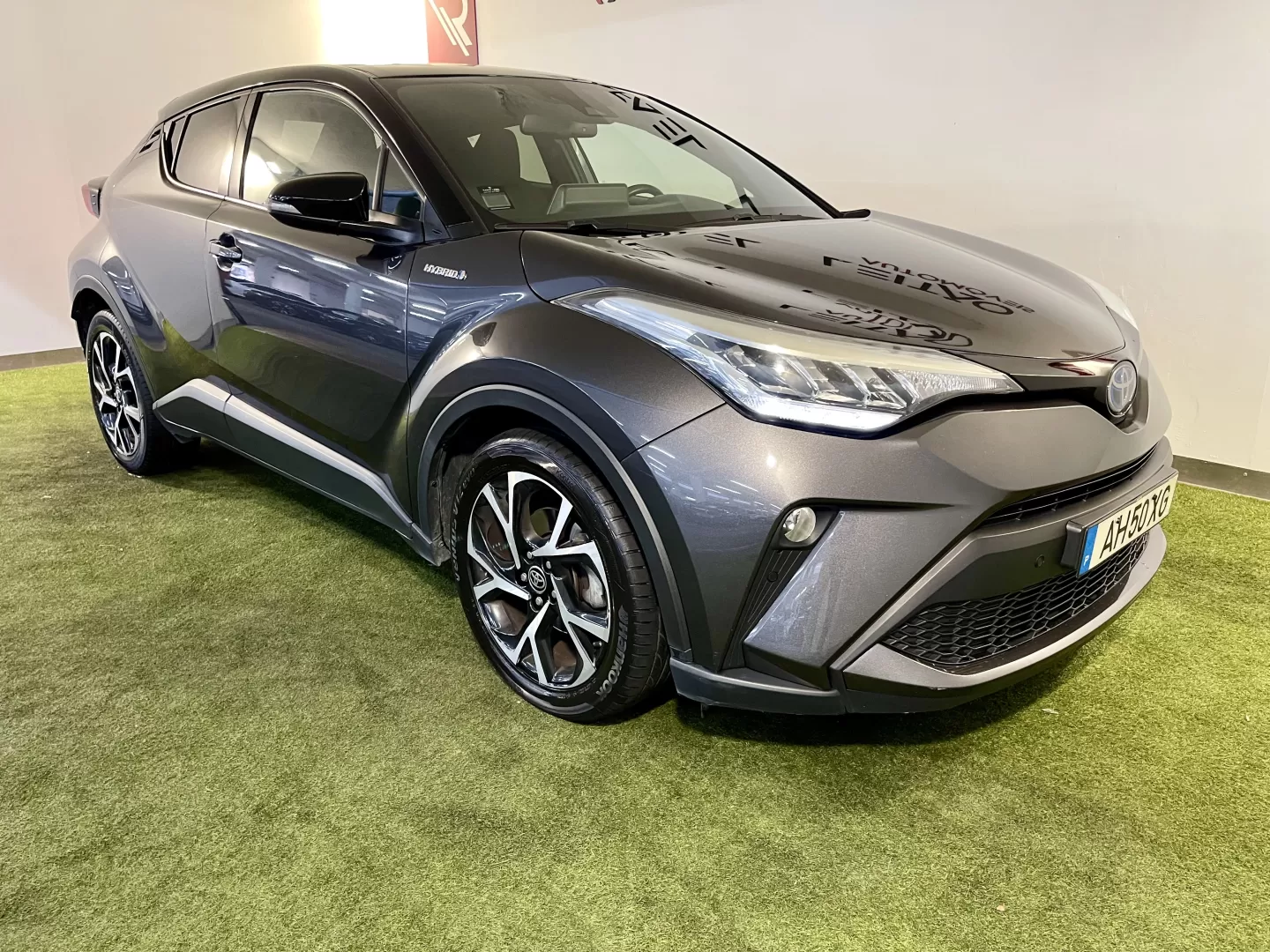 Toyota C-HR 1.8 Hybrid Square Collection - foto 7