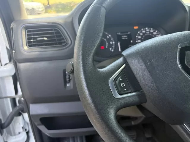 Renault Master bascula - foto 4