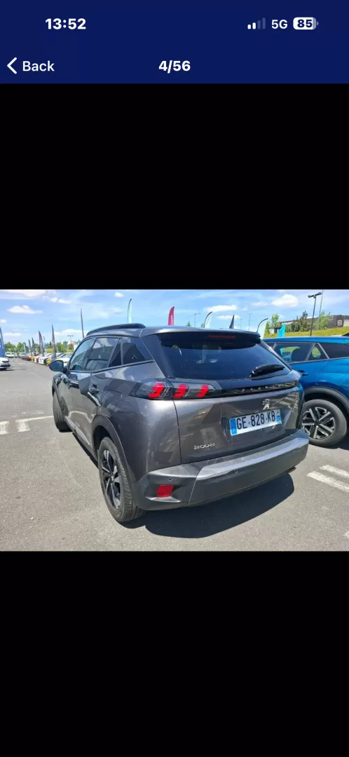 Peugeot 2008 1.5 BlueHDi Allure Pack EAT8 - foto 4