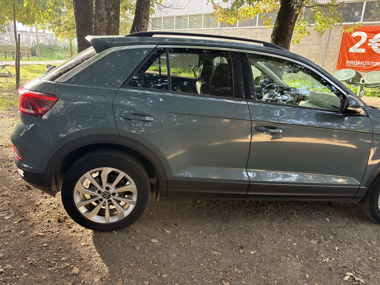 VW T-Roc 1.0 TSI Life - foto 4