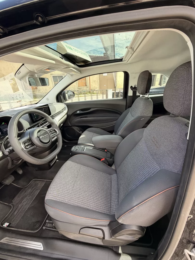 Fiat 500e 42 kw icon - foto 6