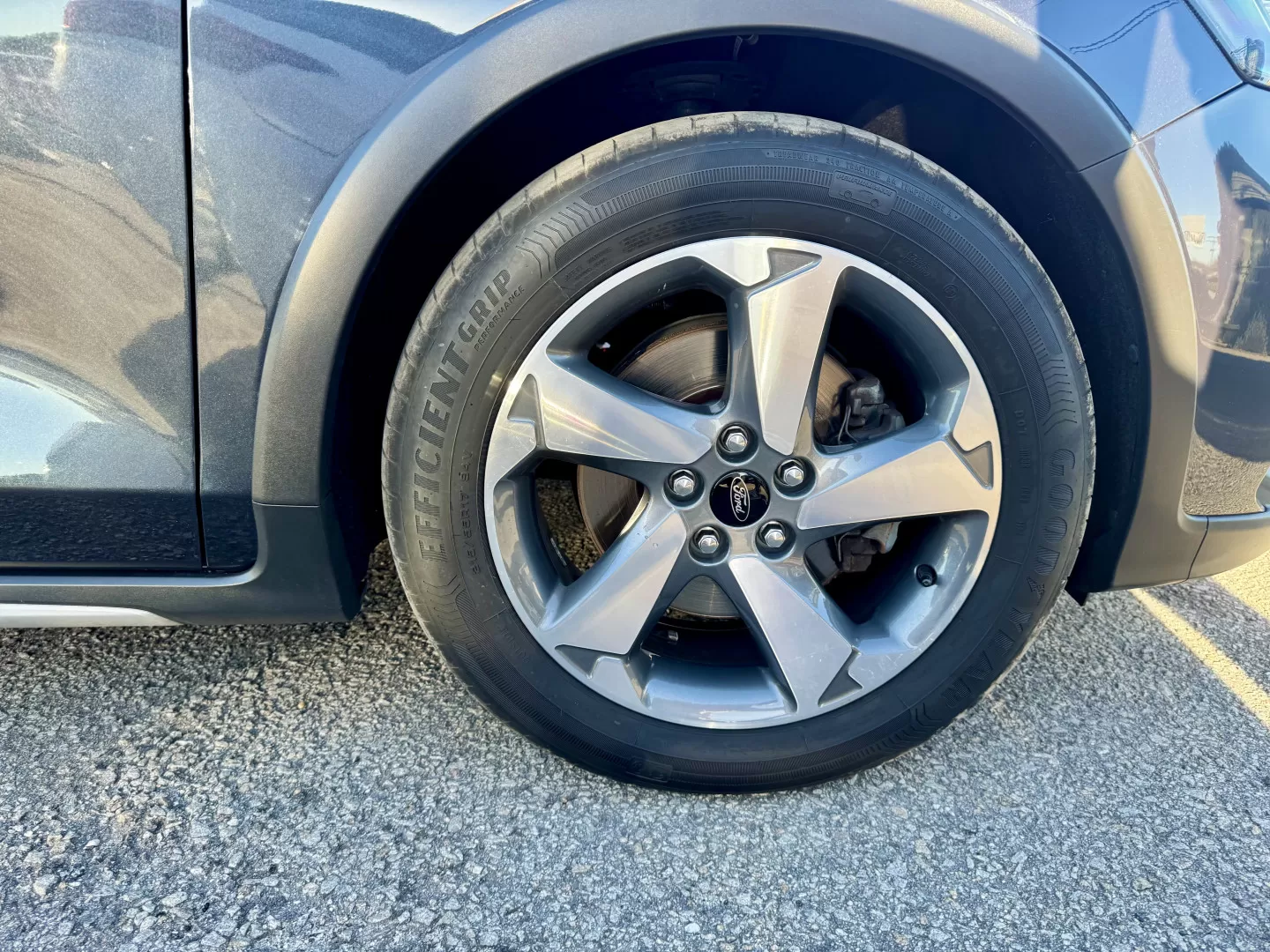Ford Focus SW 1.0 EcoBoost Hybrid ACTIVE DESIGN - foto 4