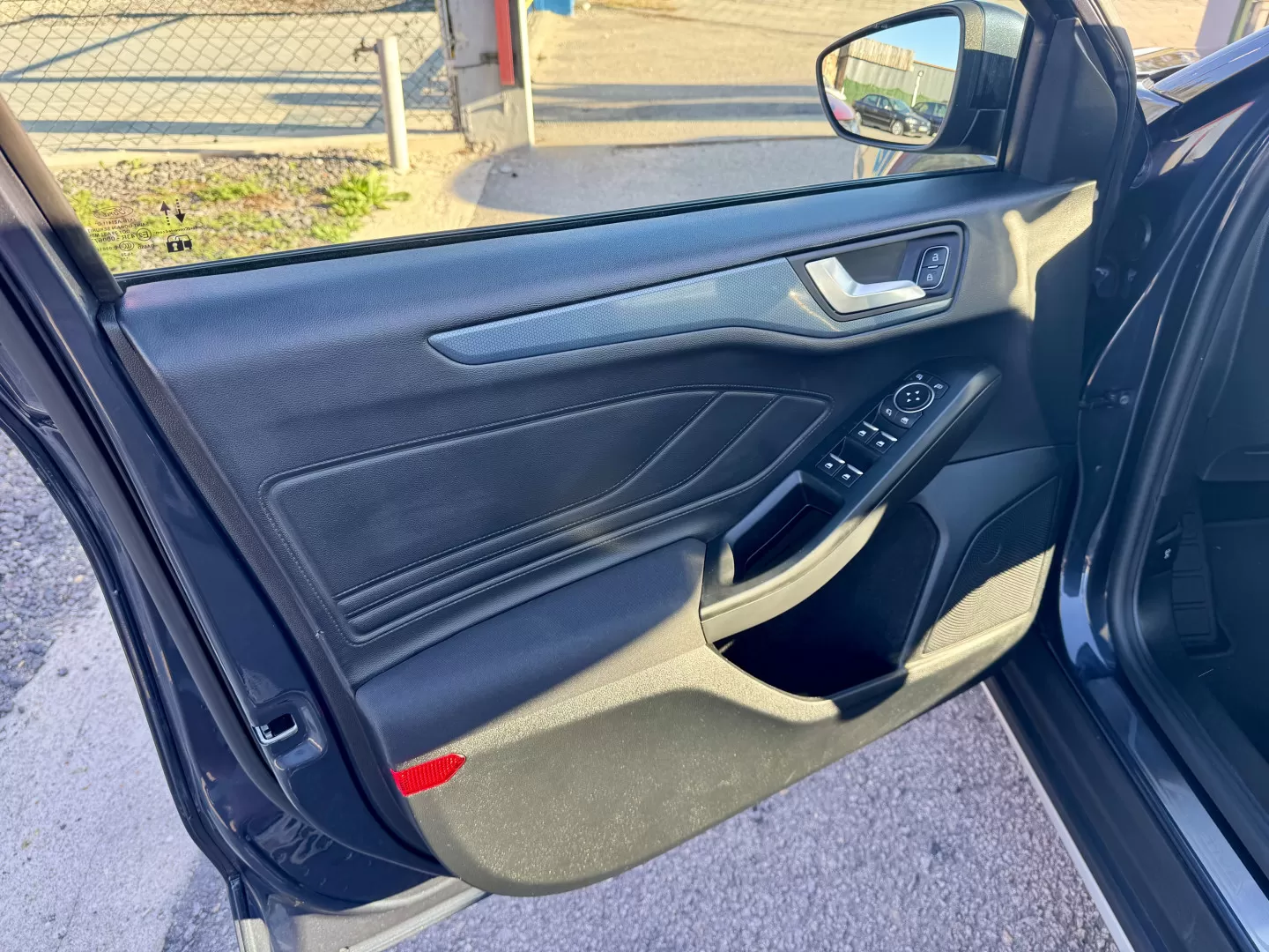 Ford Focus SW 1.0 EcoBoost Hybrid ACTIVE DESIGN - foto 8