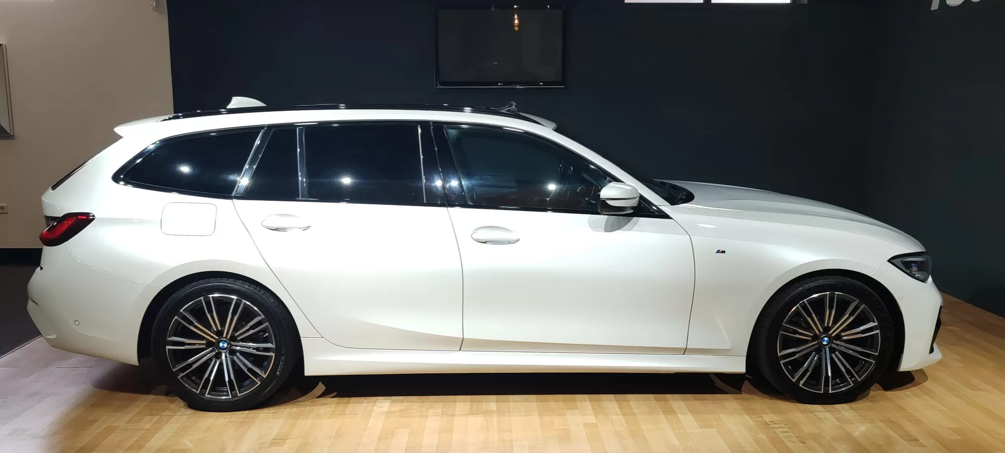 BMW 320 Touring Pack M - foto 4