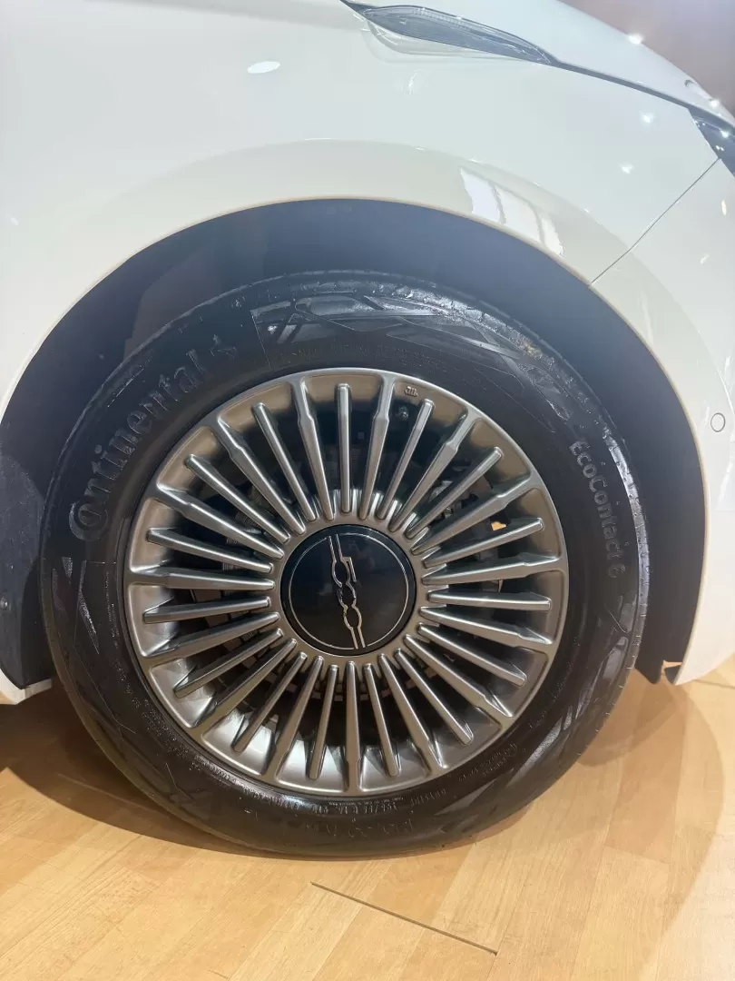 Fiat 500e 42 kwh - foto 6