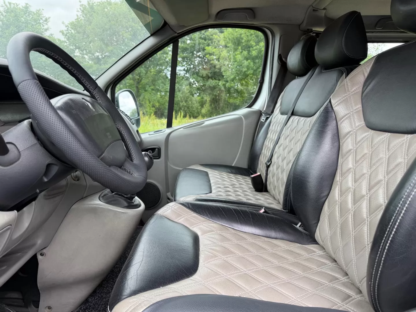 Renault  Trafic 2.0 DCI 115cv 6 Lugares - foto 5