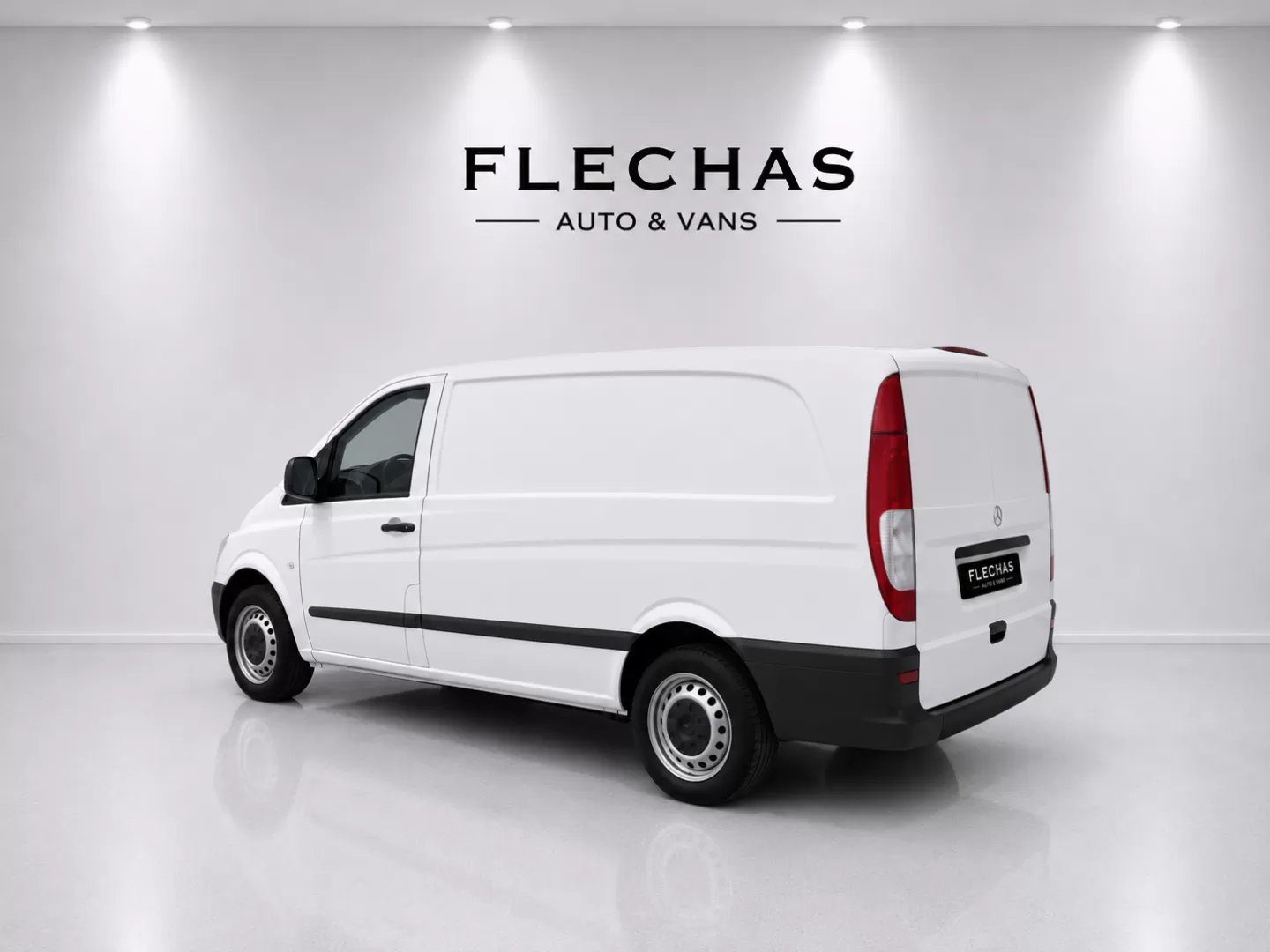 Mercedes-Benz  Vito 109 cdi 3 lugares - foto 7