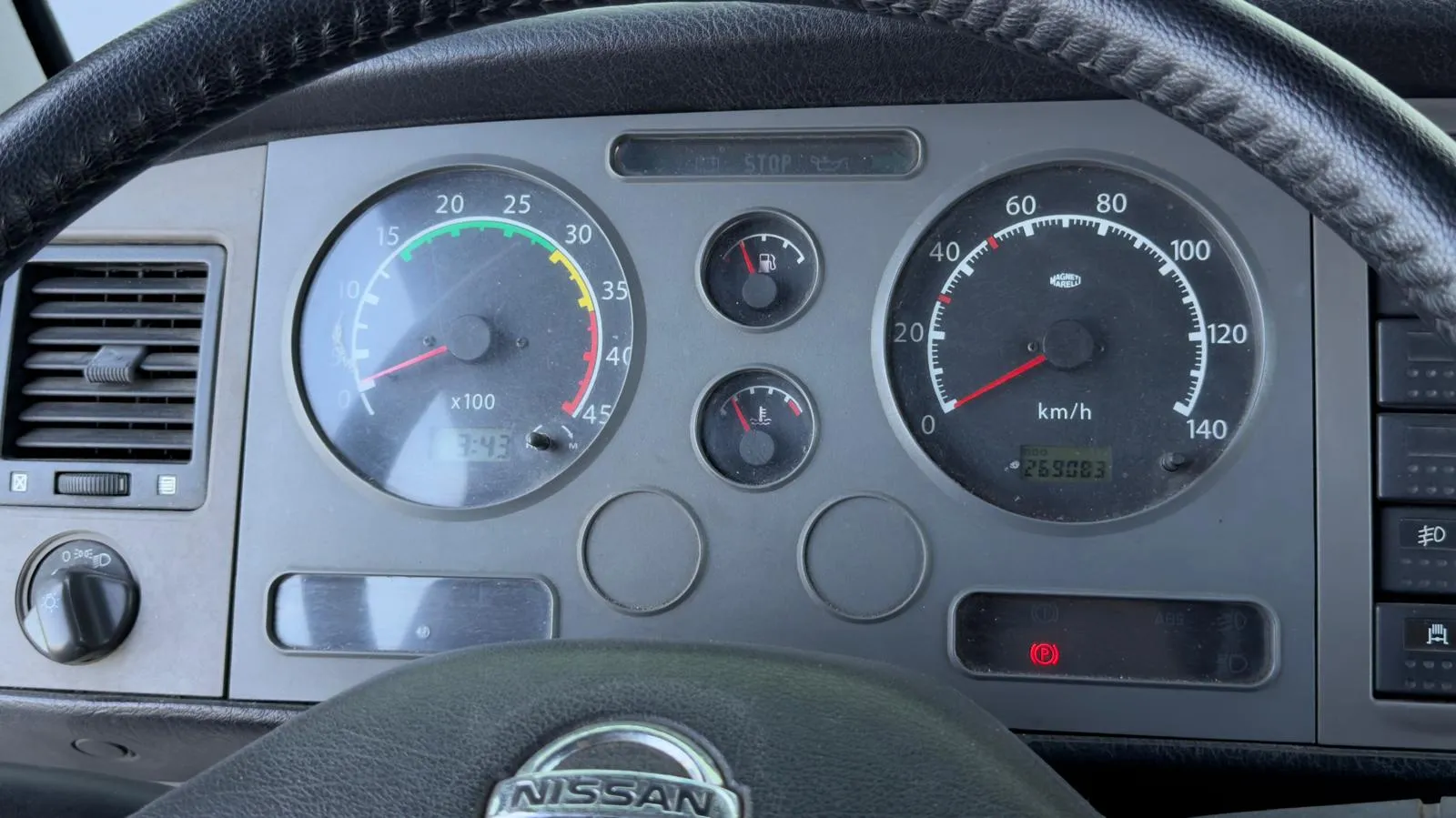 Nissan  ATLEON 3.0 Ligeiro 3.5T - foto 8