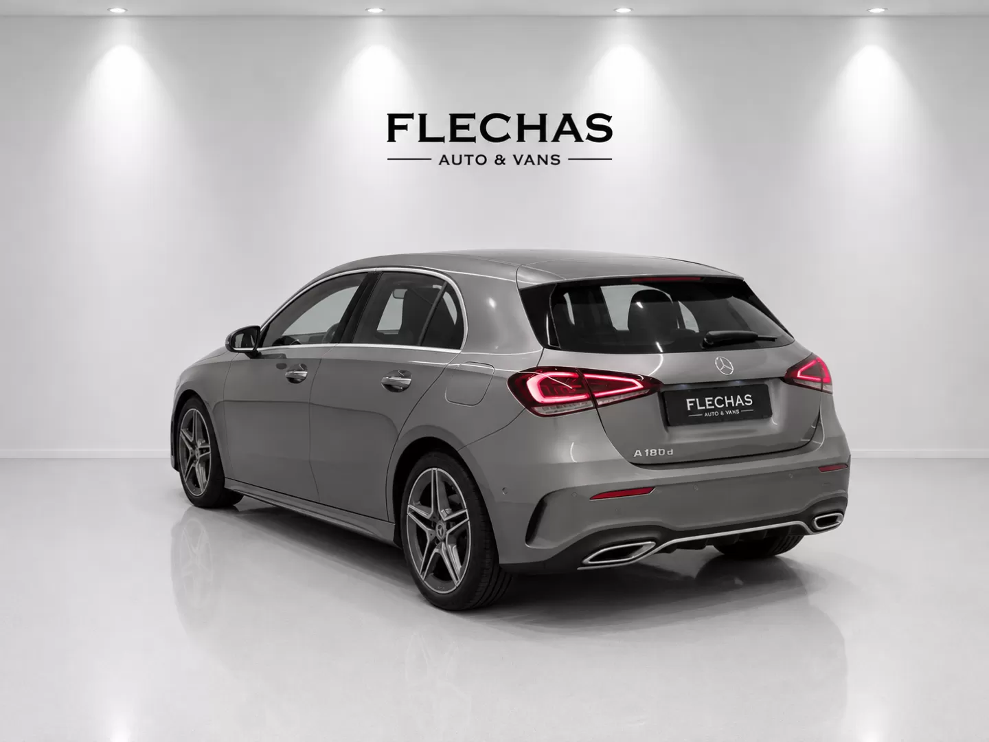 Mercedes-Benz A 180 d AMG Line - foto 5