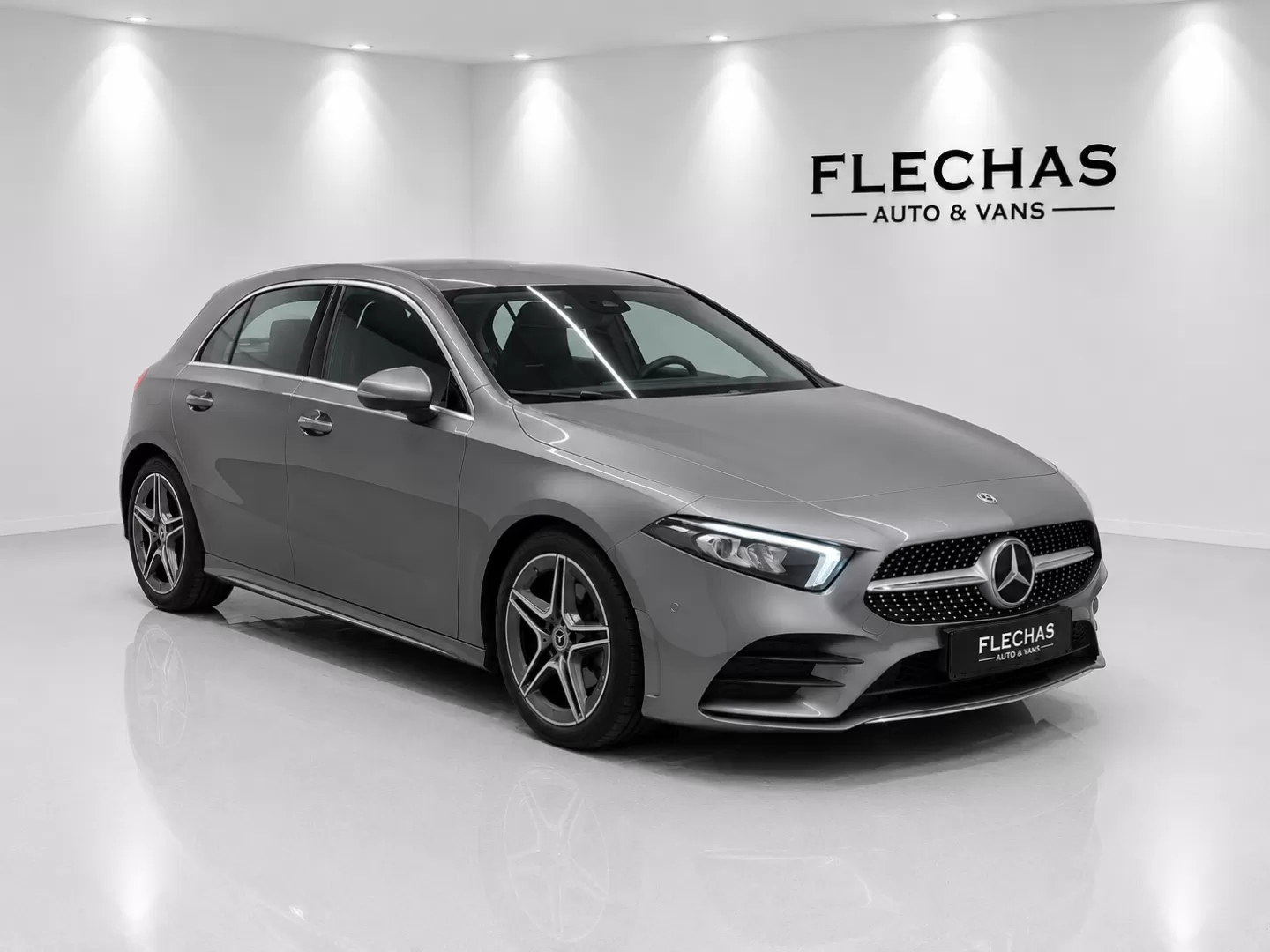 Mercedes-Benz A 180 d AMG Line - foto 4