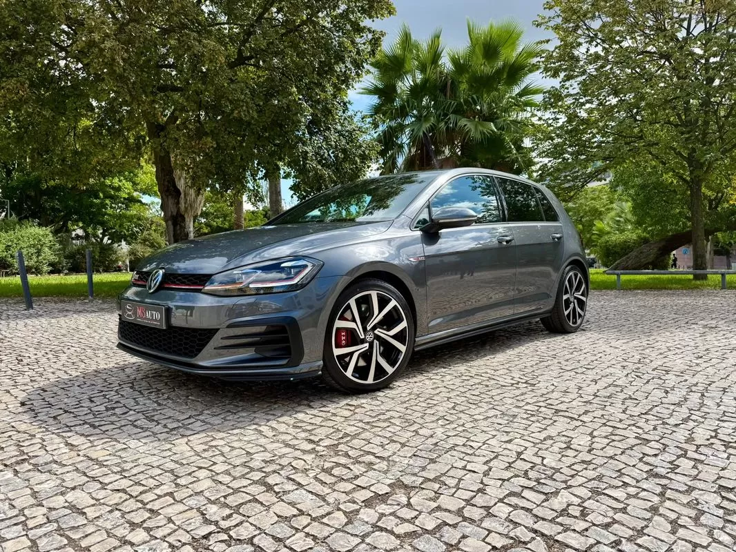 VW Golf  Gti 2 0 Tsi Opf Dsg Performance