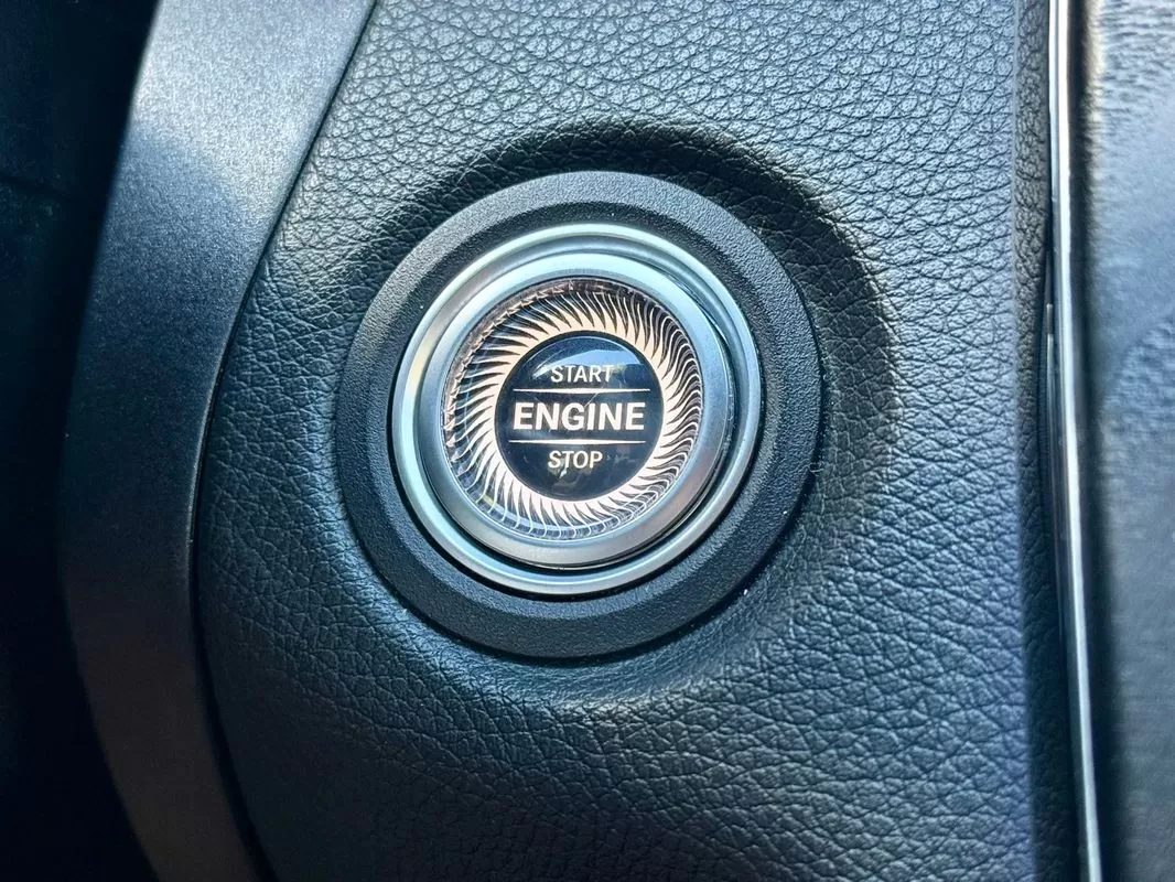 Mercedes-Benz C 300  De T 9g  Tronic Amg Line - foto 3