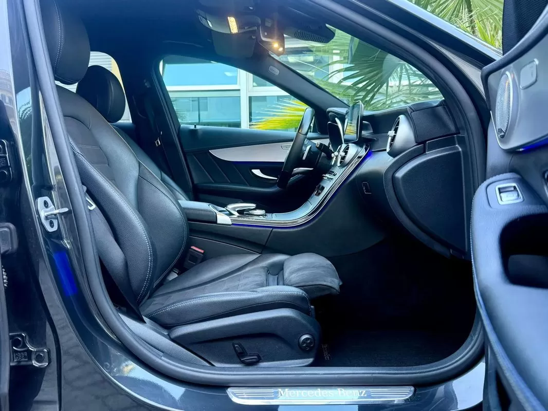 Mercedes-Benz C 300  De T 9g  Tronic Amg Line - foto 7