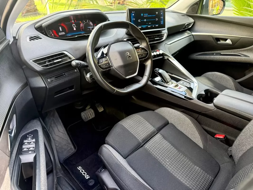 Peugeot 5008  Bluehdi 130 Eat8 Active Pack - foto 2