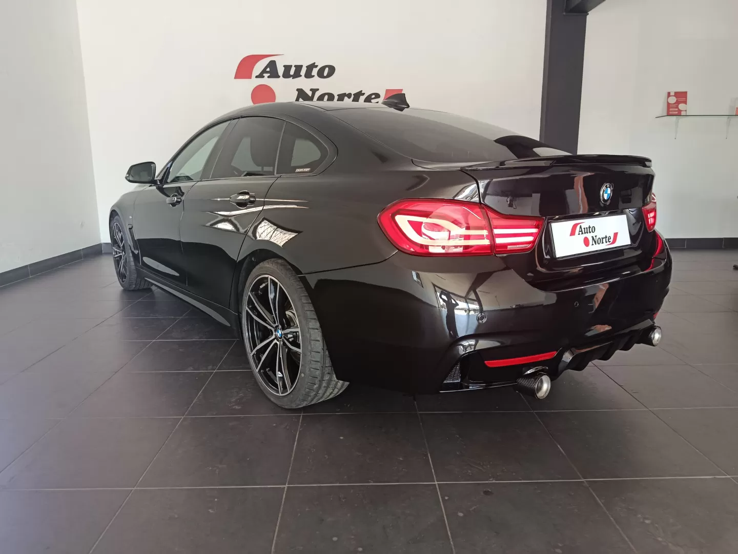 BMW 420 Gran Coupé d Pack M Auto - foto 6