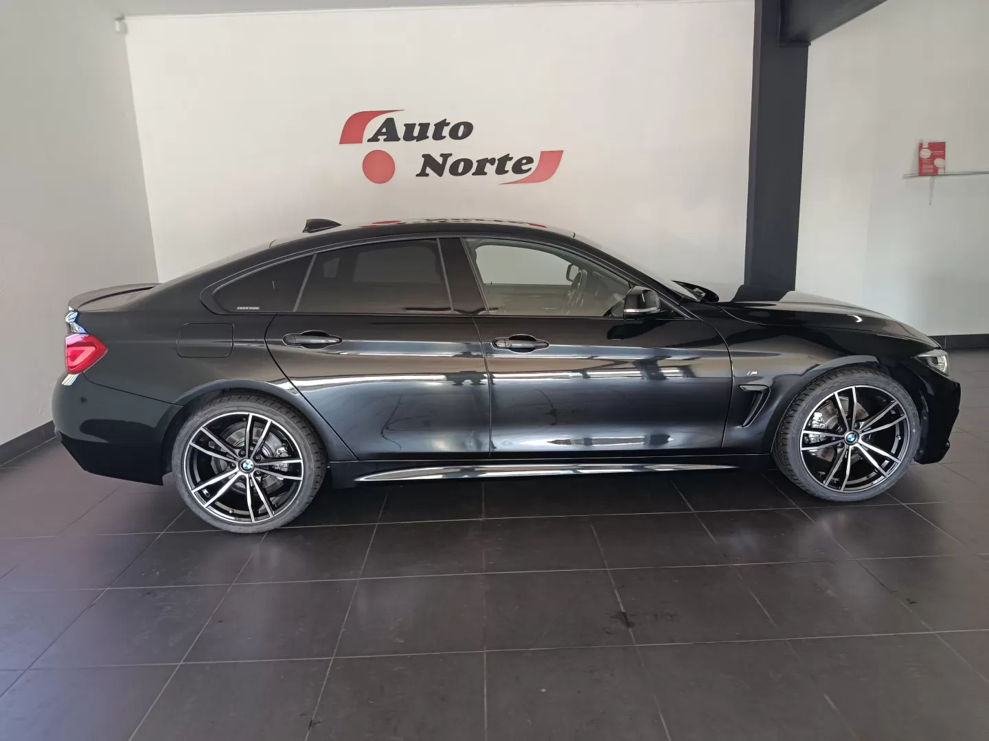 BMW 420 Gran Coupé d Pack M Auto - foto 4