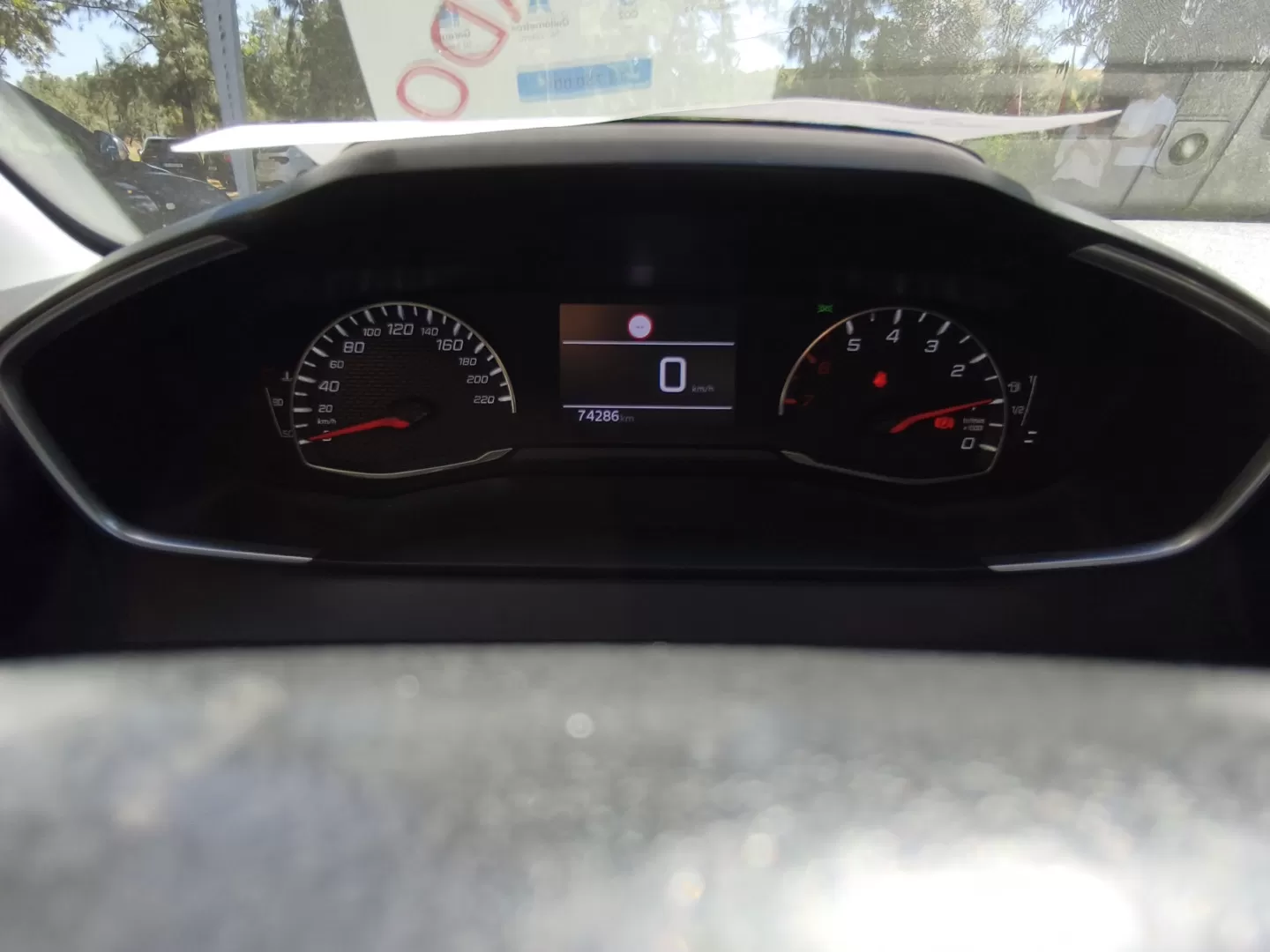 Peugeot 208 1.2 PureTech SE Style - foto 8