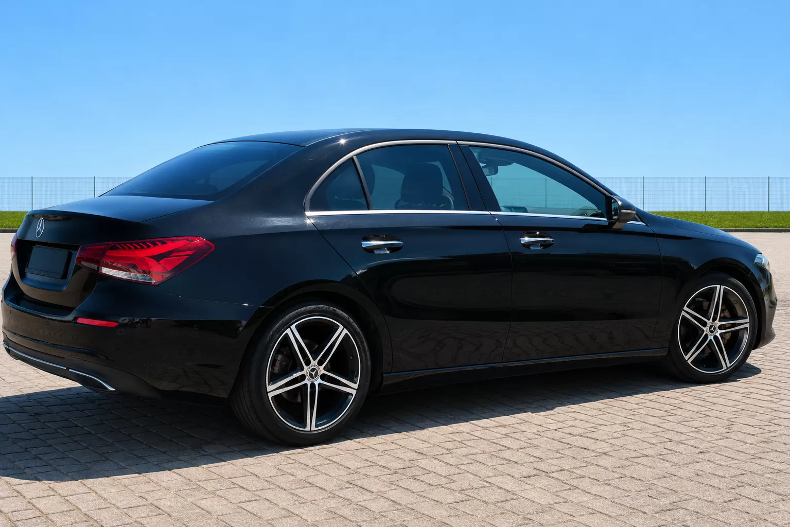Mercedes-Benz A 180 Limousine d Style Plus Aut. - foto 2